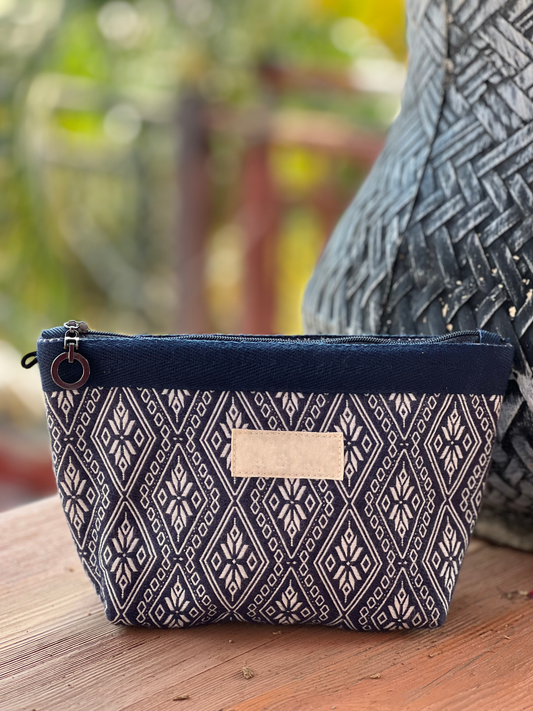 Natural Plant Dye Cotton Cosmetics Bag with Octagonal Flower Pattern, Unique Pattern Storage Bag, Zipper Handbag, Toiletry Bag
