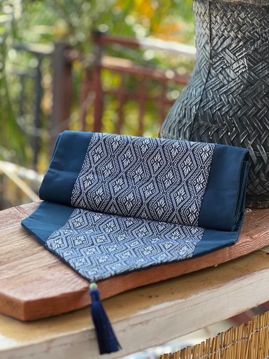 Natural Plant Dyed Cotton Table Runner & Coaster Kit with Octagonal Flower Pattern, Unique Pattern Tableware Kit Blue, Anniversary Tableware