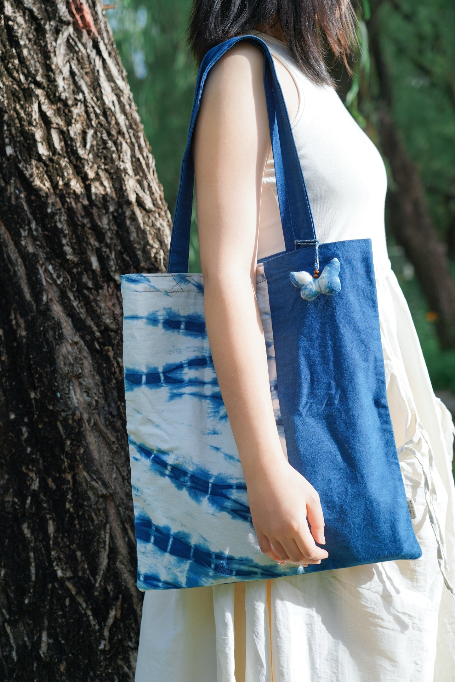 Tie Dye Shoulder Bag with Zipper Closure, Handbag with Natural Plant Tie Dye Pattern