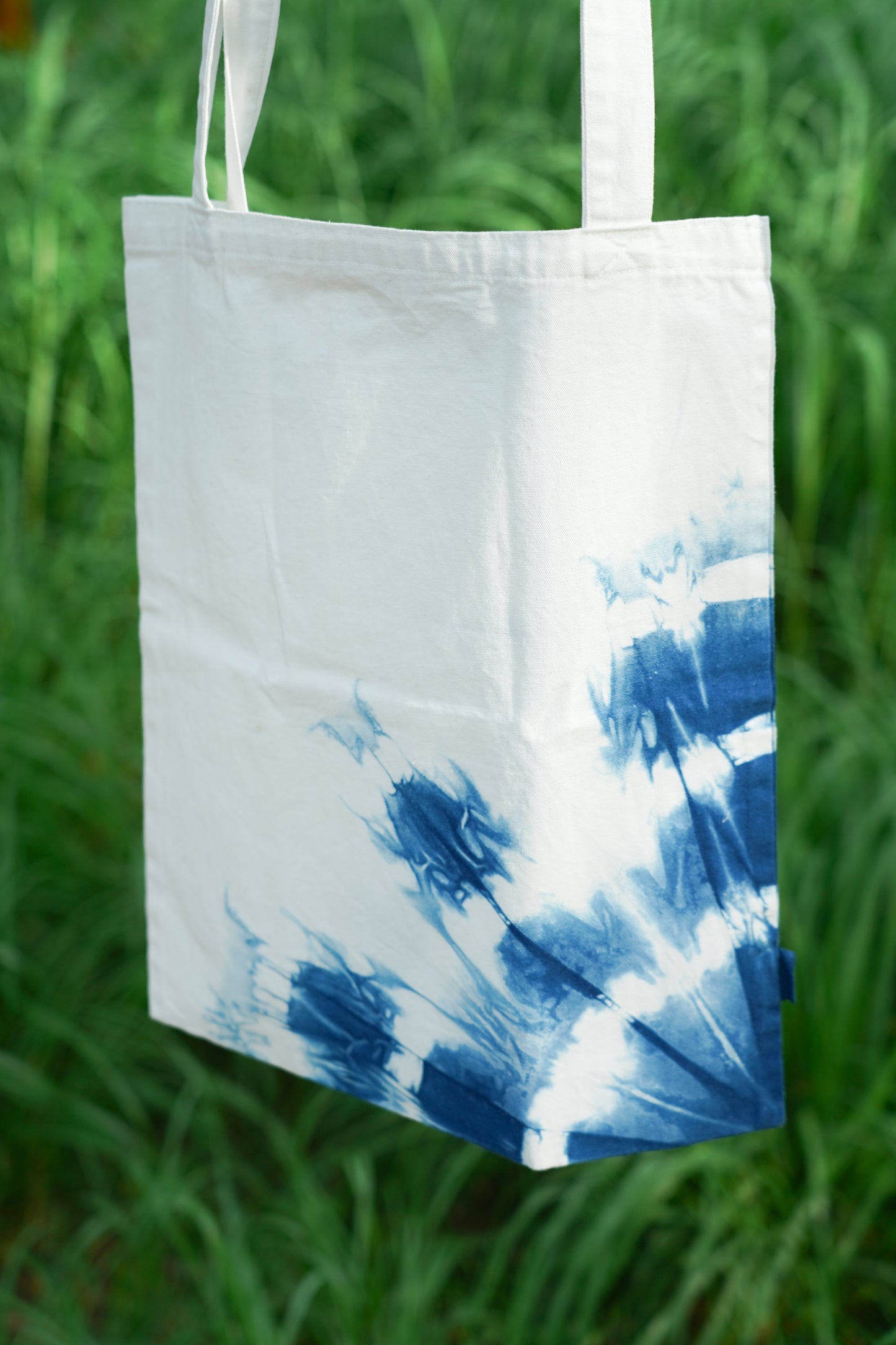 Tie Dye Shoulder Bag, Handbag with Natural Plant Tie Dye Pattern