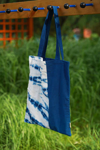 Tie Dye Shoulder Bag with Zipper Closure, Handbag with Natural Plant Tie Dye Pattern