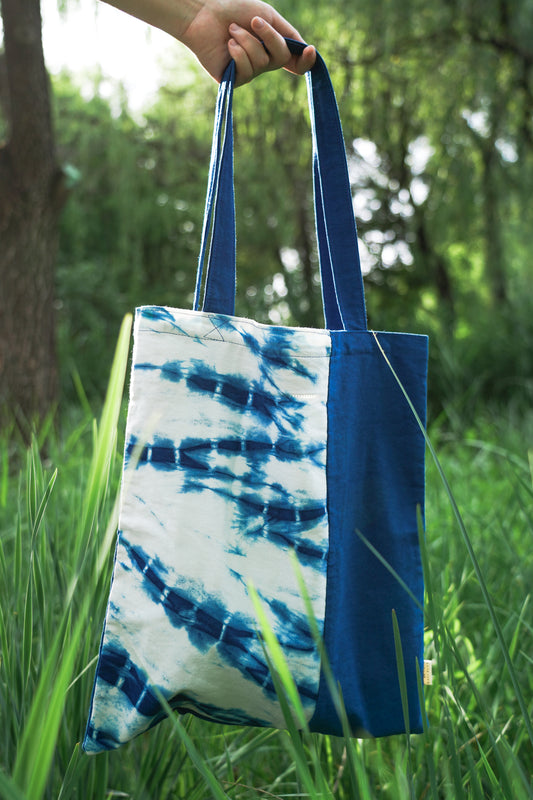 Tie Dye Shoulder Bag with Zipper Closure, Handbag with Natural Plant Tie Dye Pattern
