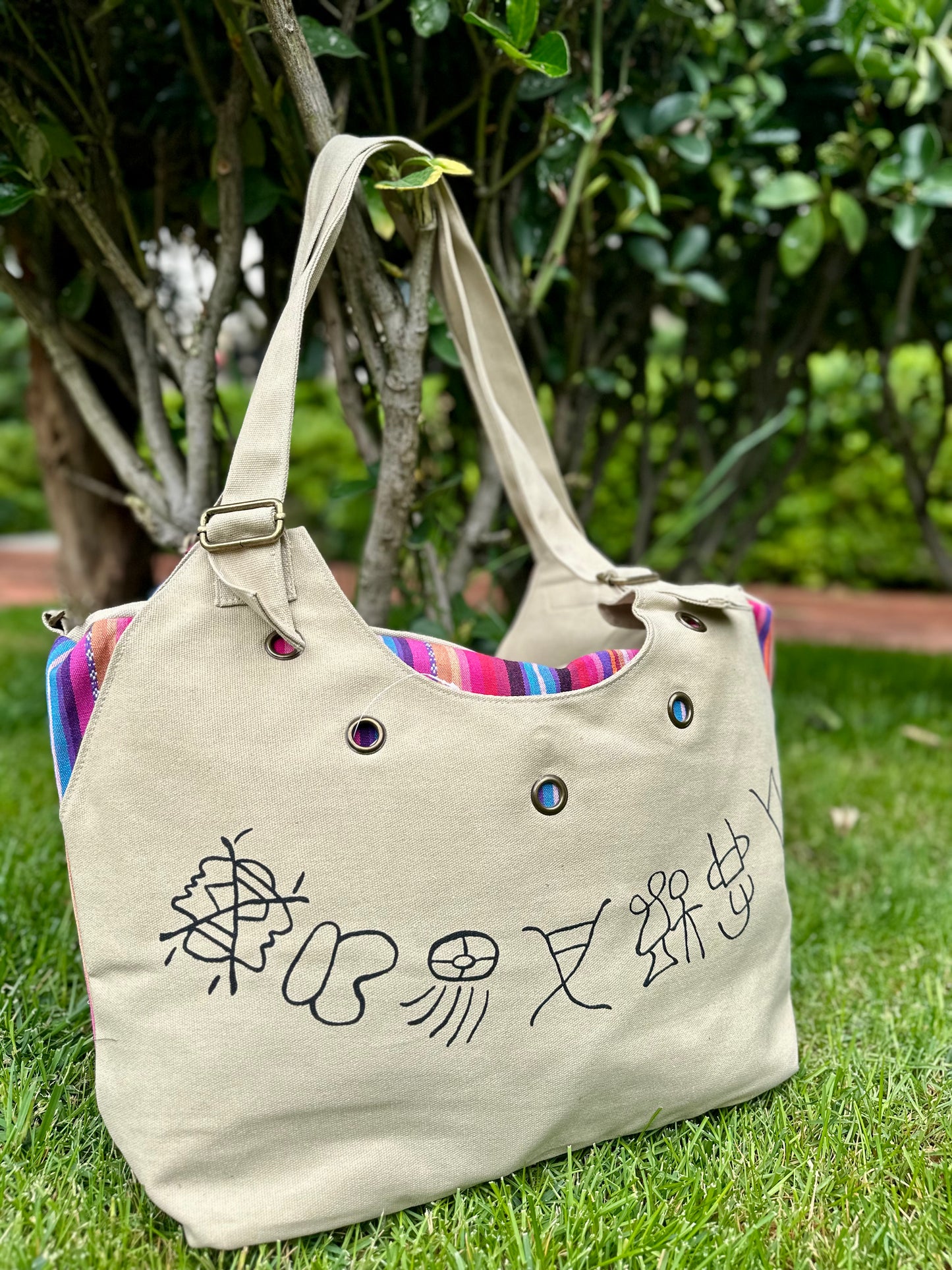 Boho Linen Handbag with Zipper Closure, Tote bag with Strip Pattern on the Back, Shoulder Bag for Women