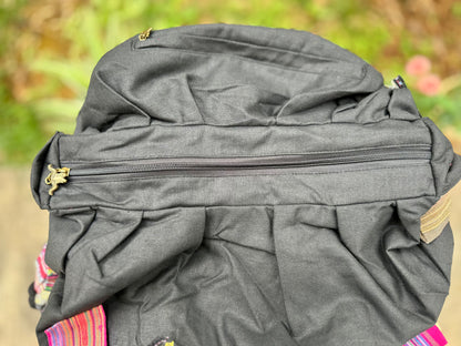 Linen Handbag with Zipper Closure, Tote bag with Handmade Flower Charms, Shoulder Bag for Women, Crossbody Bag