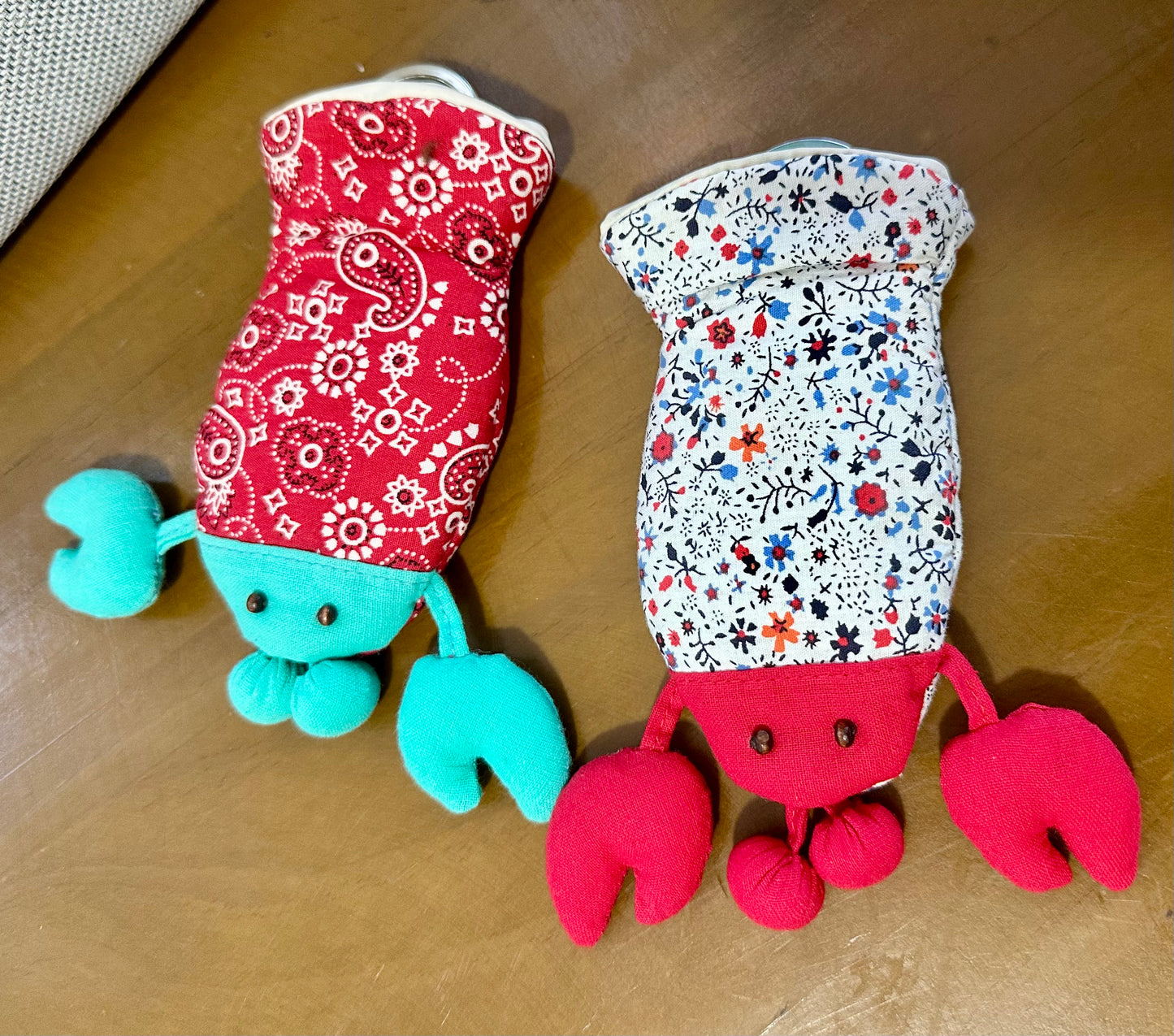 [Pre-Order] 50 pcs Handmade Lobster Keychain Case, Cotton Keychain Cover, Decorative Keychain Holder