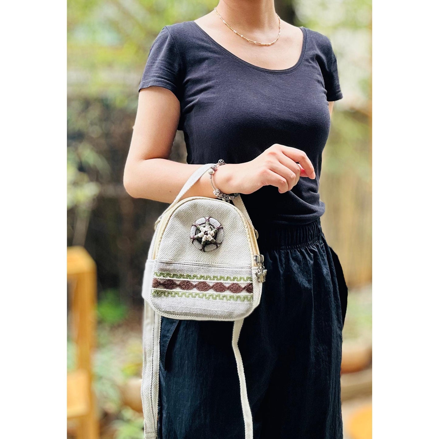 Linen Handbag with Embroidery Pattern, Shoulder Bag for Women, Zipper Crossbody Bag, Top Handle Bag