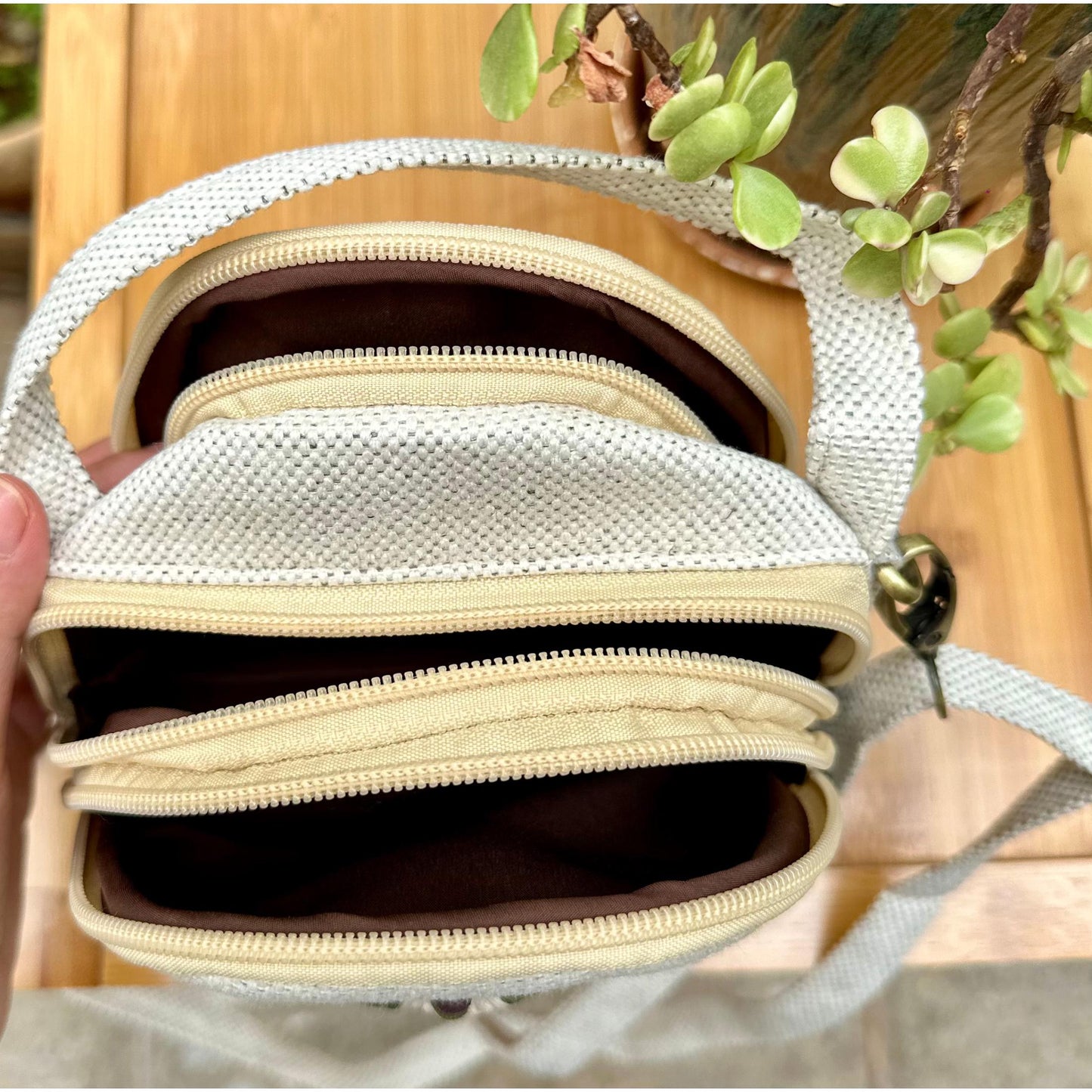 Linen Handbag with Embroidery Pattern, Shoulder Bag for Women, Zipper Crossbody Bag, Top Handle Bag