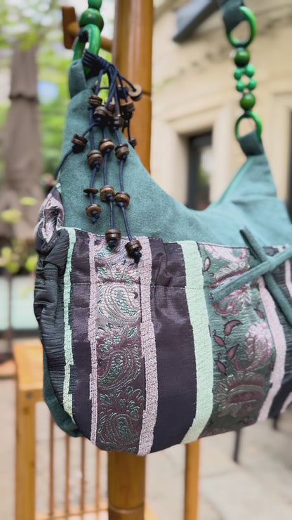 Boho Linen Handbag with Zipper Closure, Tote bag with Beads Charms on the Strap, Shoulder Bag for Women, Crossbody Bag